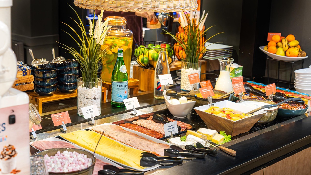 Photo of Others in Le Lac