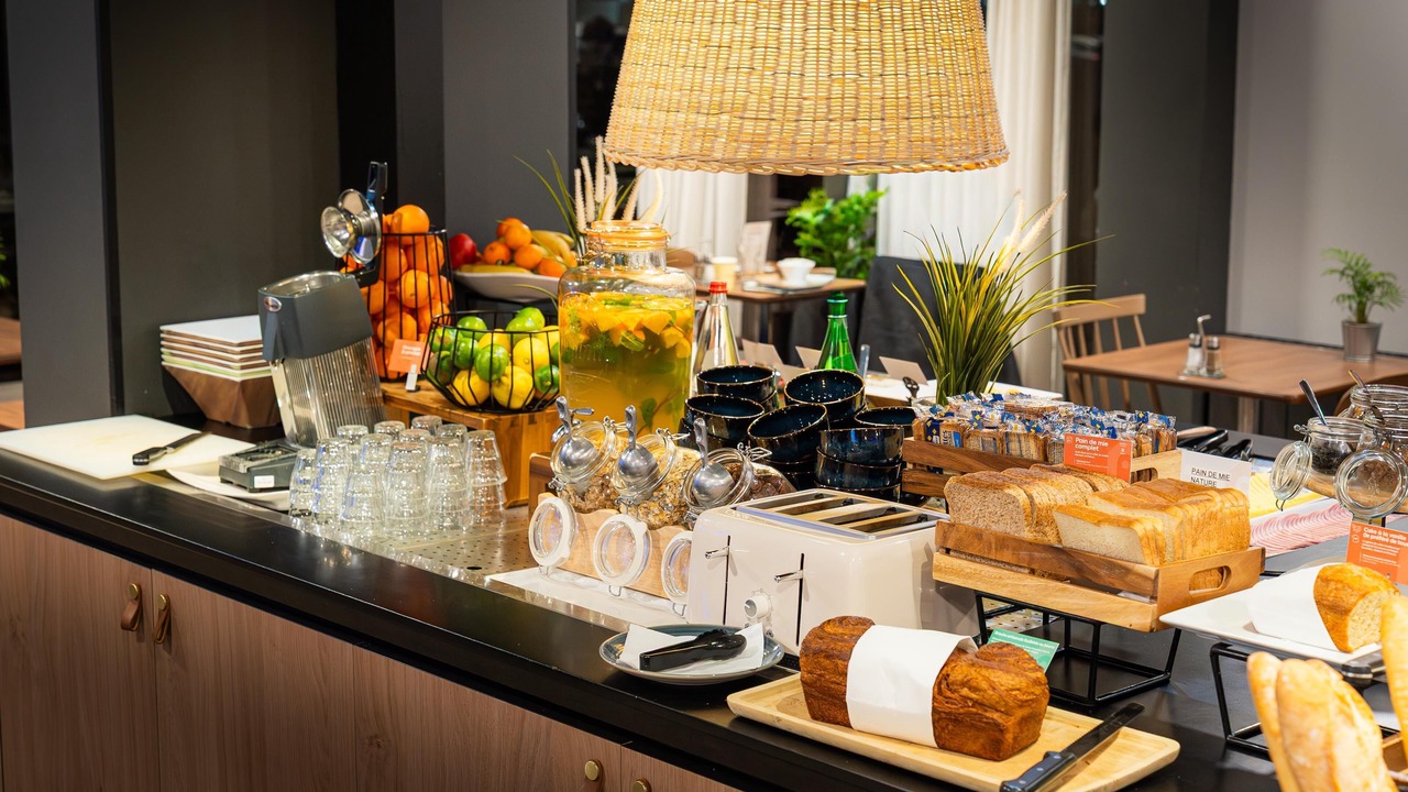 Photo of Others in Le Lac