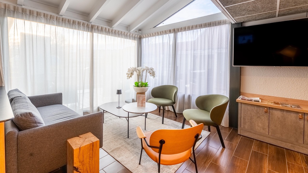 Photo of Others in Le Lac