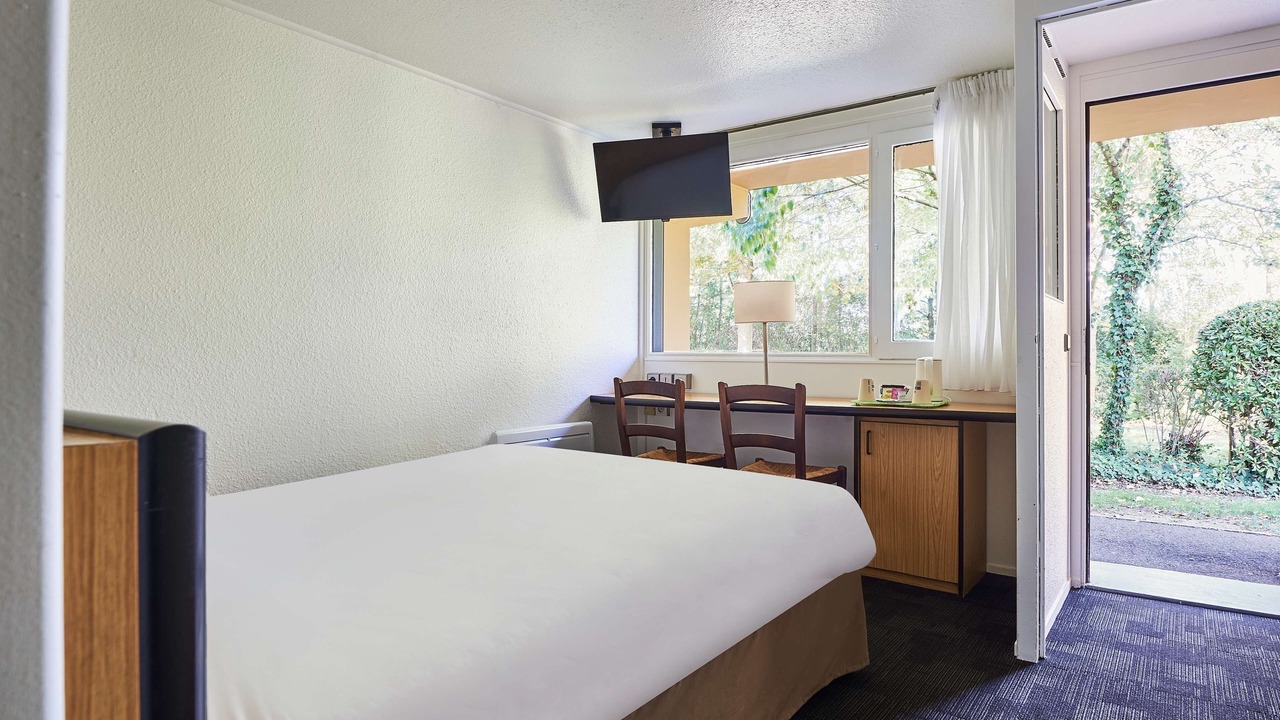 Photo of Bedroom in Herouville-Saint-Clair