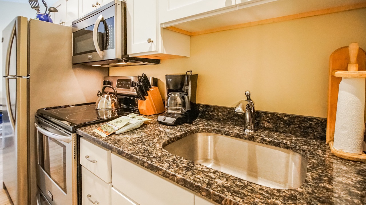Photo of Kitchen in Mara Vista