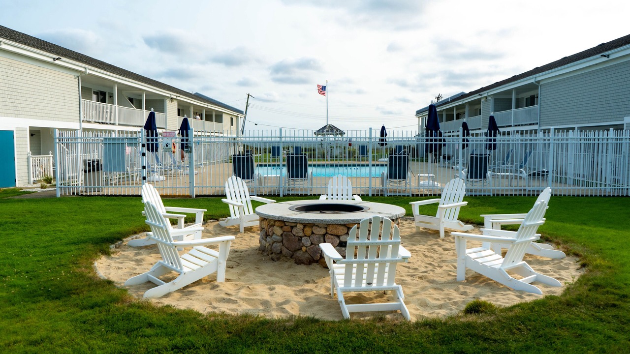 Photo of Patio Balcony in Mara Vista