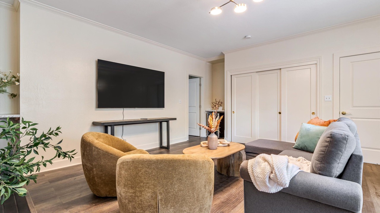 Photo of Others in Sonoma