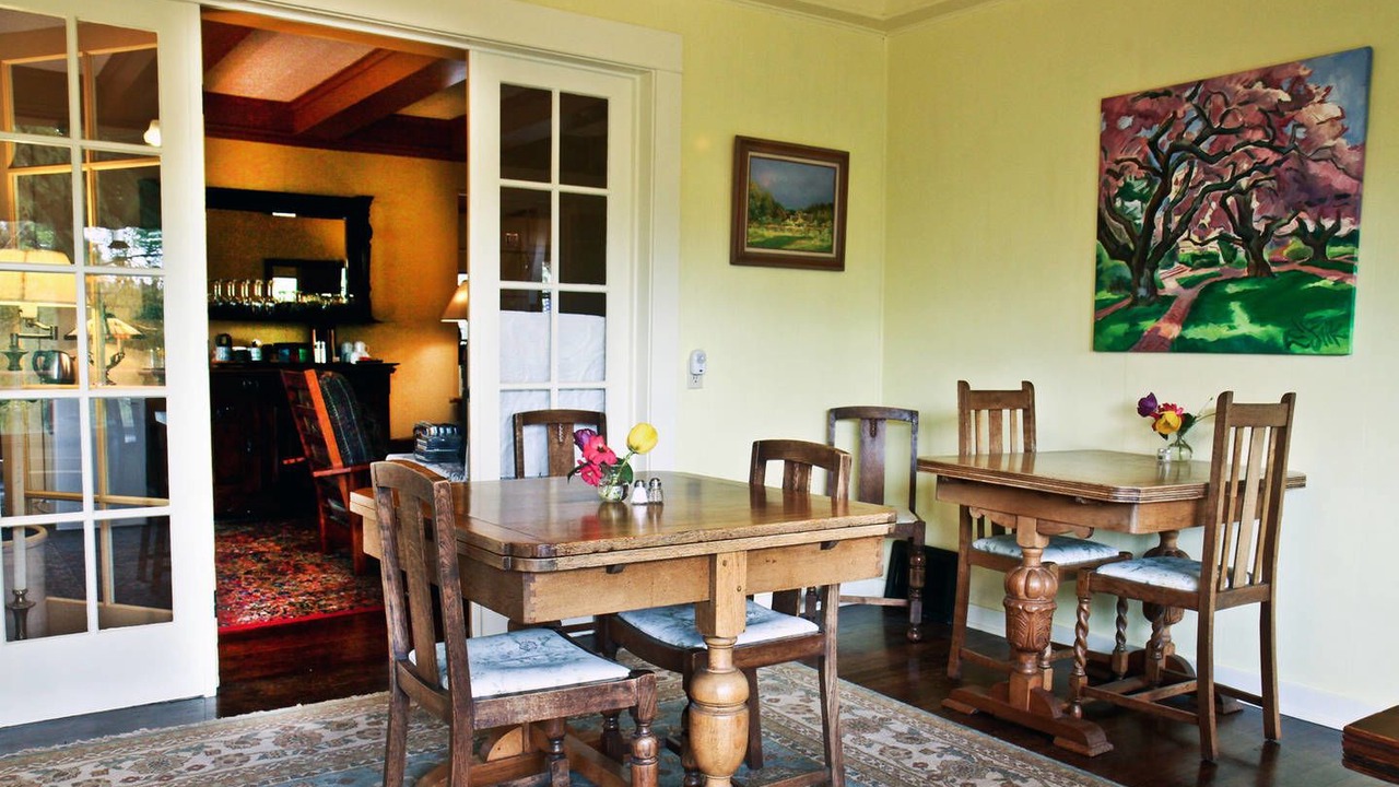 Photo of Others in Eastsound