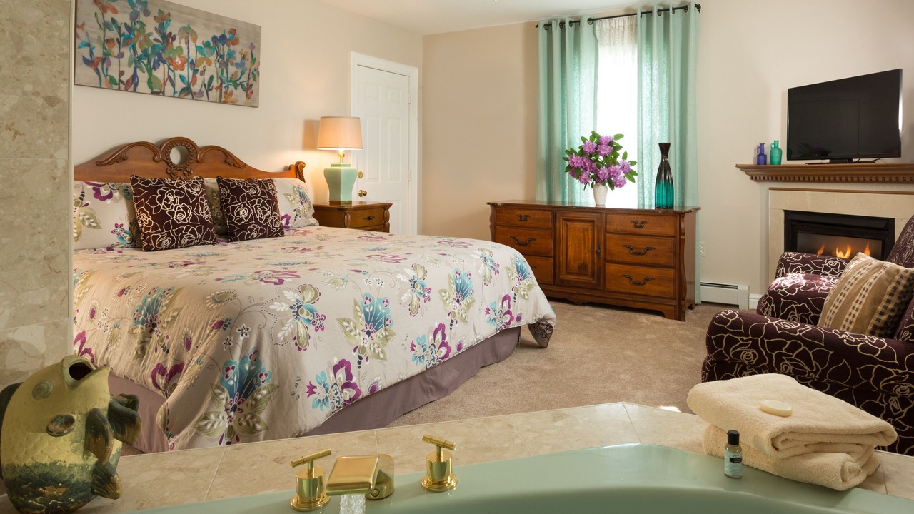 Photo of Livingroom in Off Broadway