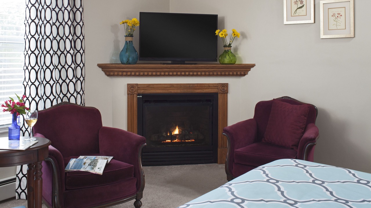 Photo of Livingroom in Off Broadway