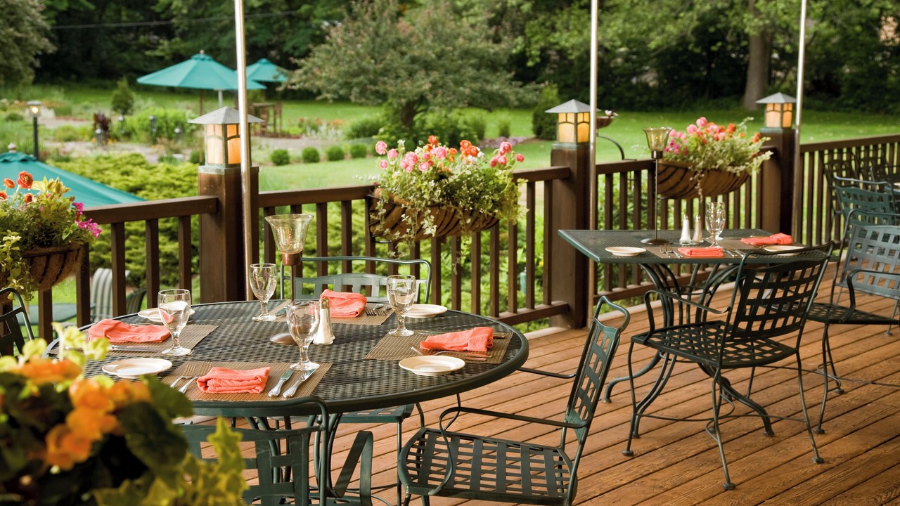 Photo of Others in White Mills