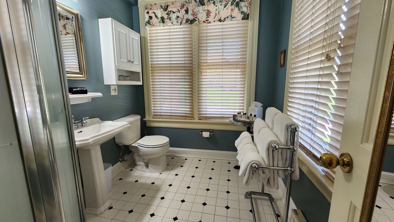 Photo of Bathroom in Bethlehem