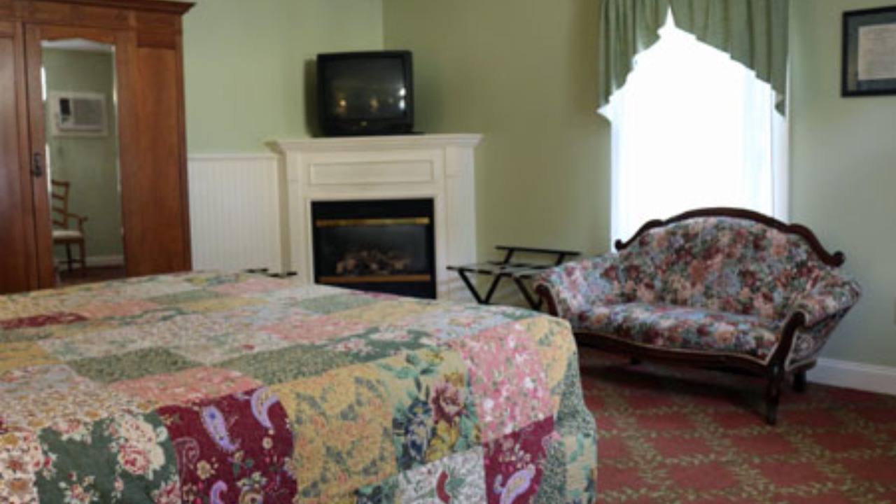 Photo of Bedroom in North Conway