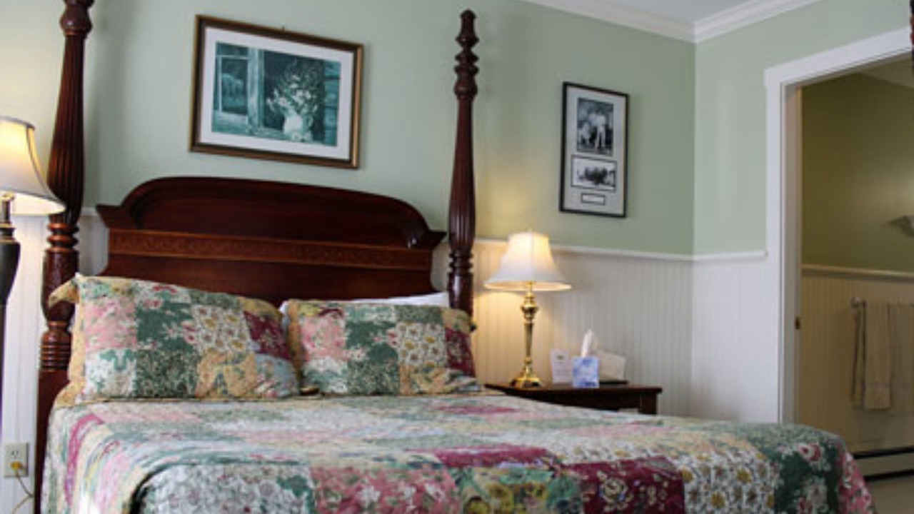 Photo of Bedroom in North Conway