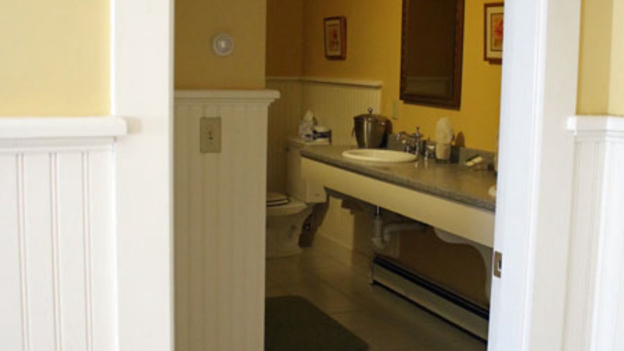 Photo of Bathroom in North Conway