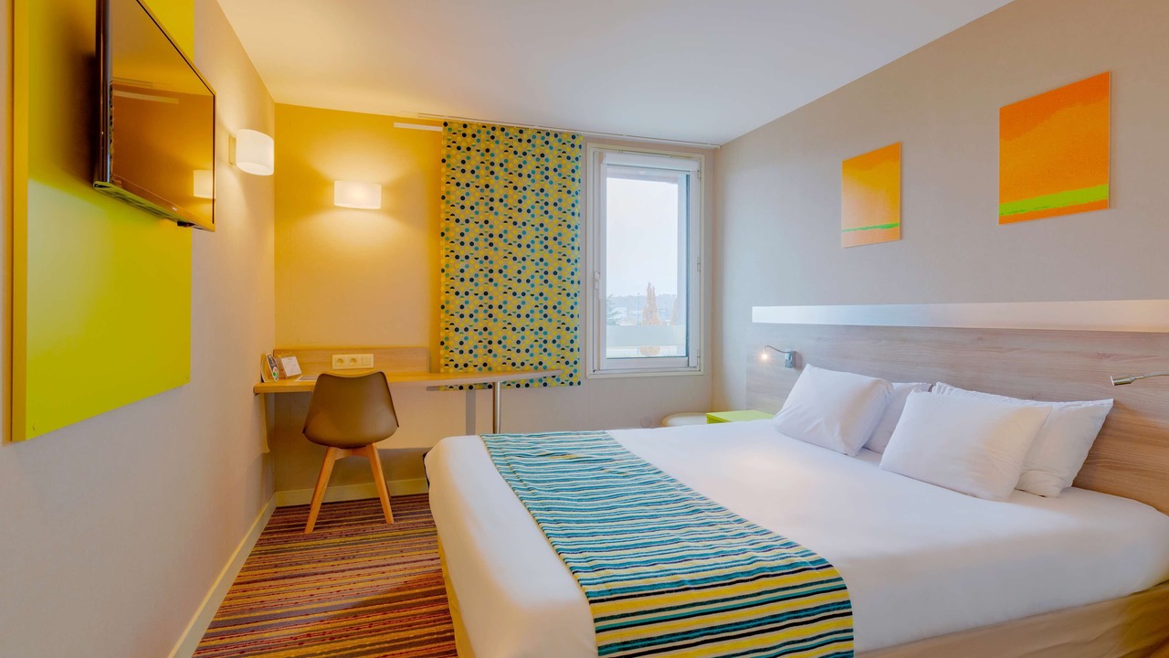 Photo of Bedroom in Saint-Bonnet-de-Mure