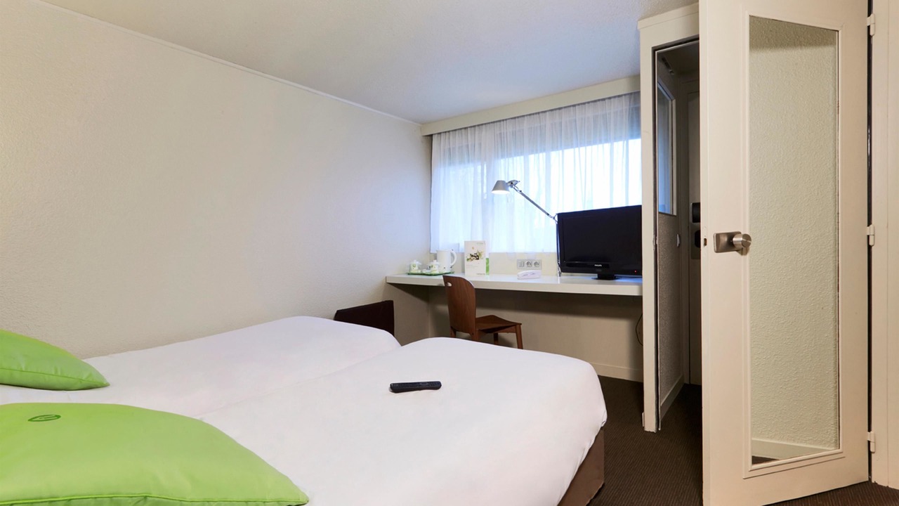 Photo of Bedroom in Grigy-Technopole - La Grange-aux-Bois