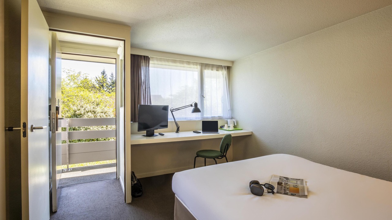 Photo of Bedroom in Cleon