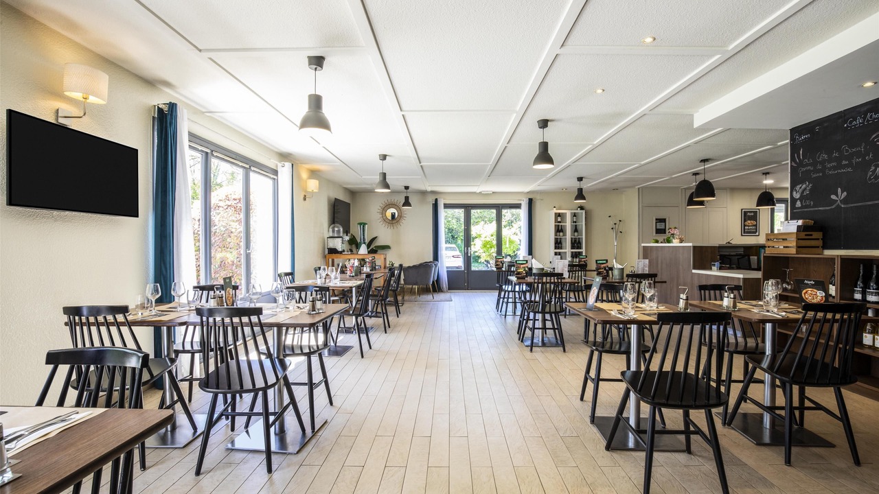 Photo of Others in Cleon