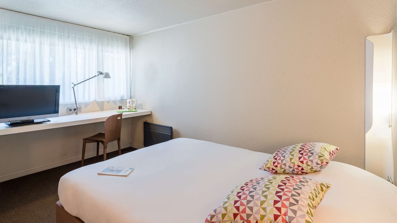 Photo of Bedroom in Saint-Etienne-du-Rouvray