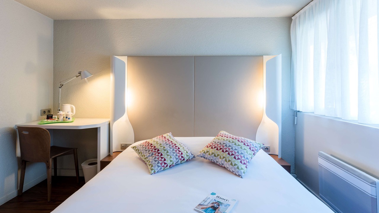 Photo of Bedroom in Saint-Etienne-du-Rouvray