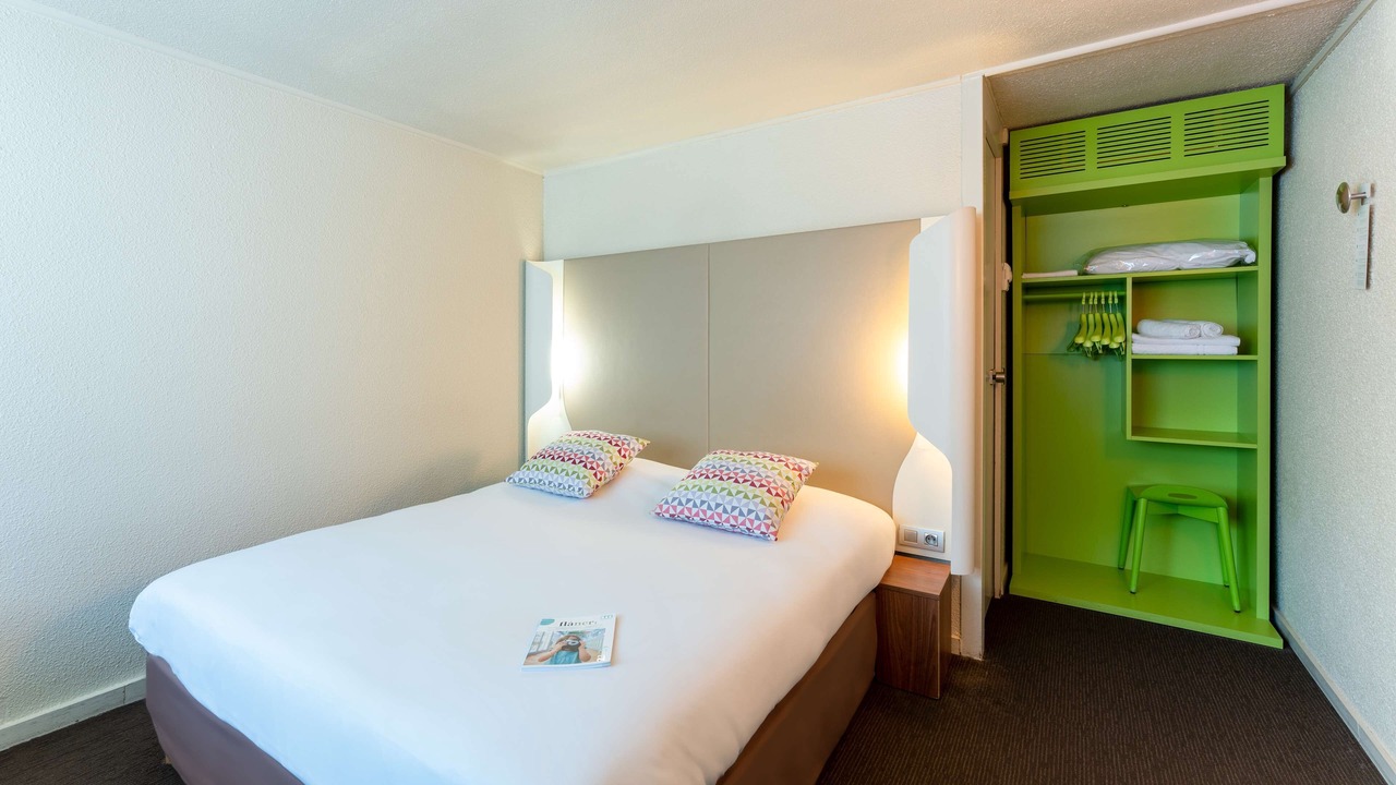 Photo of Bedroom in Saint-Etienne-du-Rouvray