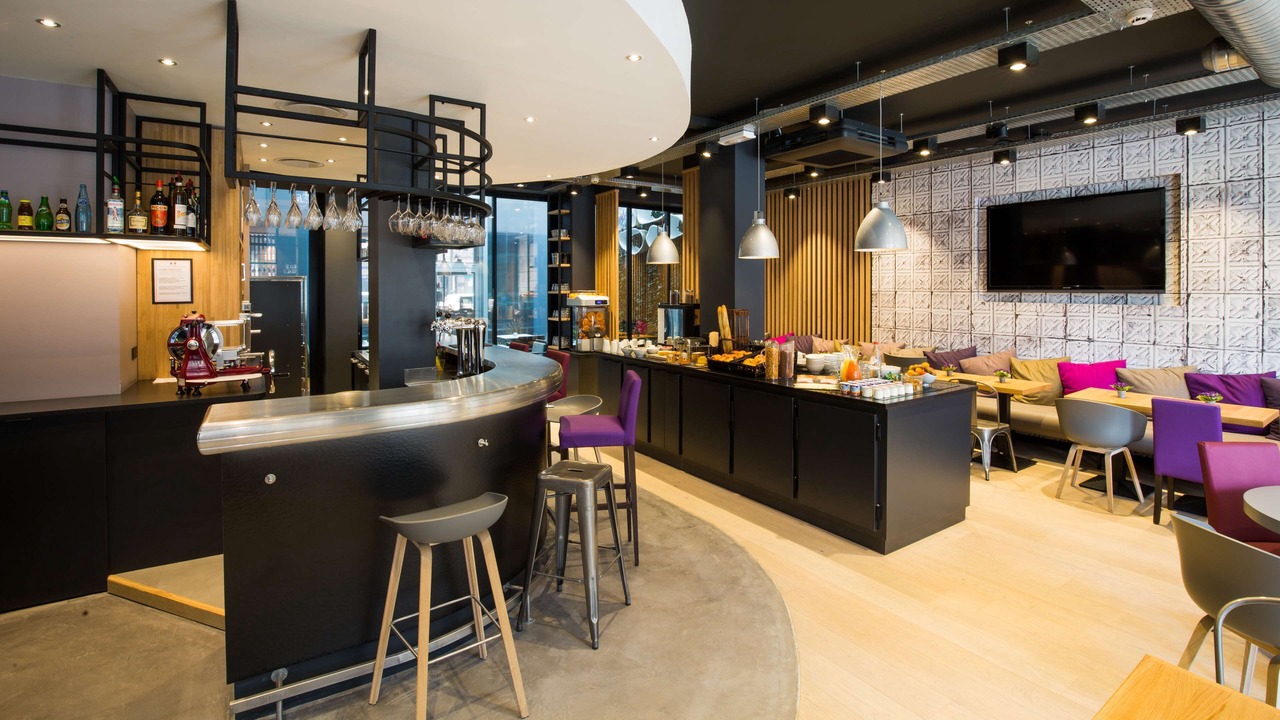 Photo of Others in Colombier - Champ de Mars