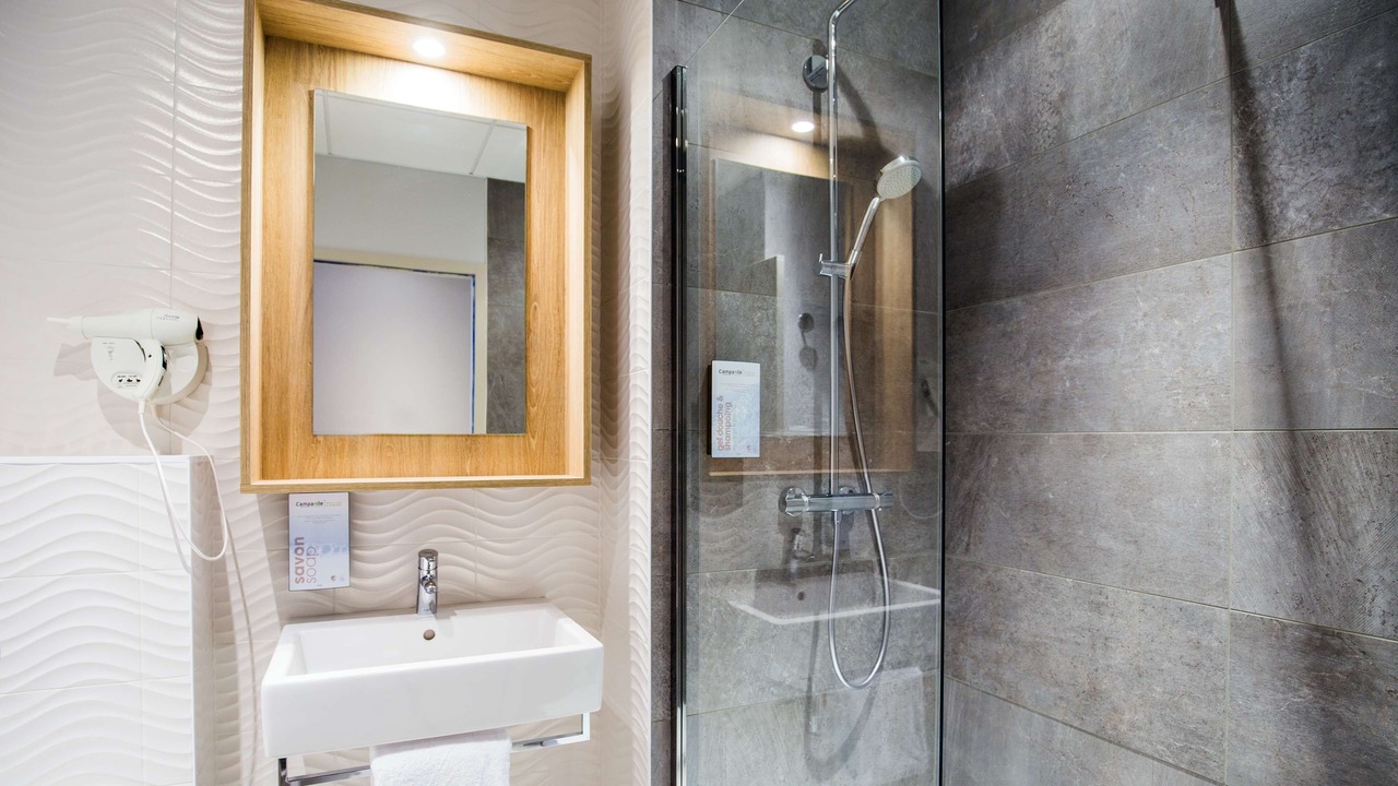 Photo of Bathroom in Colombier - Champ de Mars