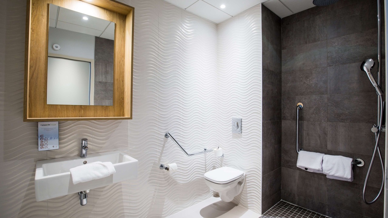 Photo of Bathroom in Colombier - Champ de Mars