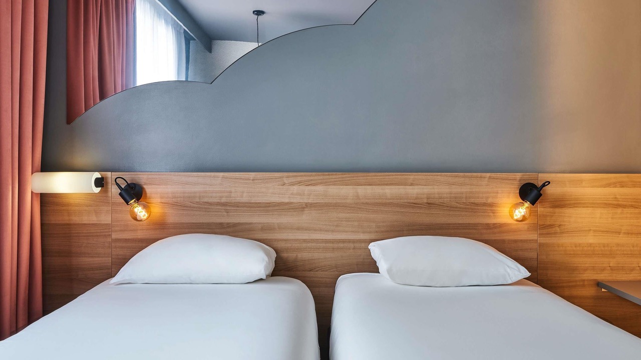 Photo of Bedroom in 14th Arrondissement