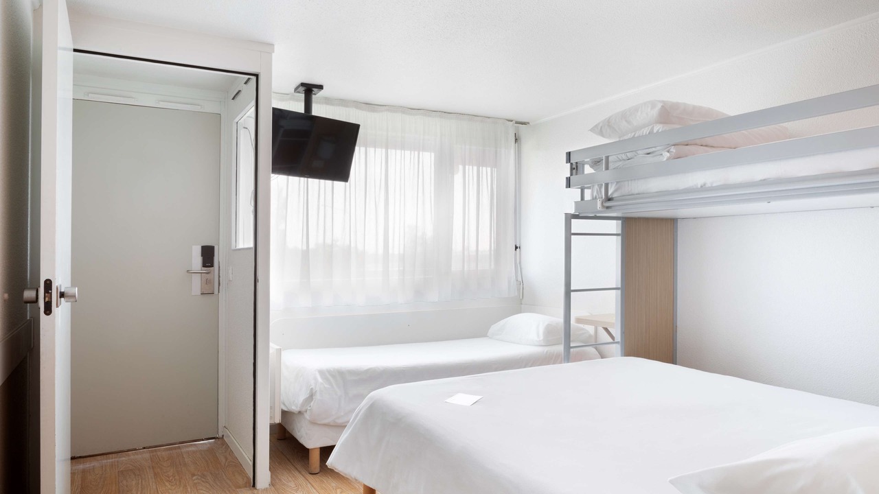 Photo of Bedroom in Chasseneuil-du-Poitou