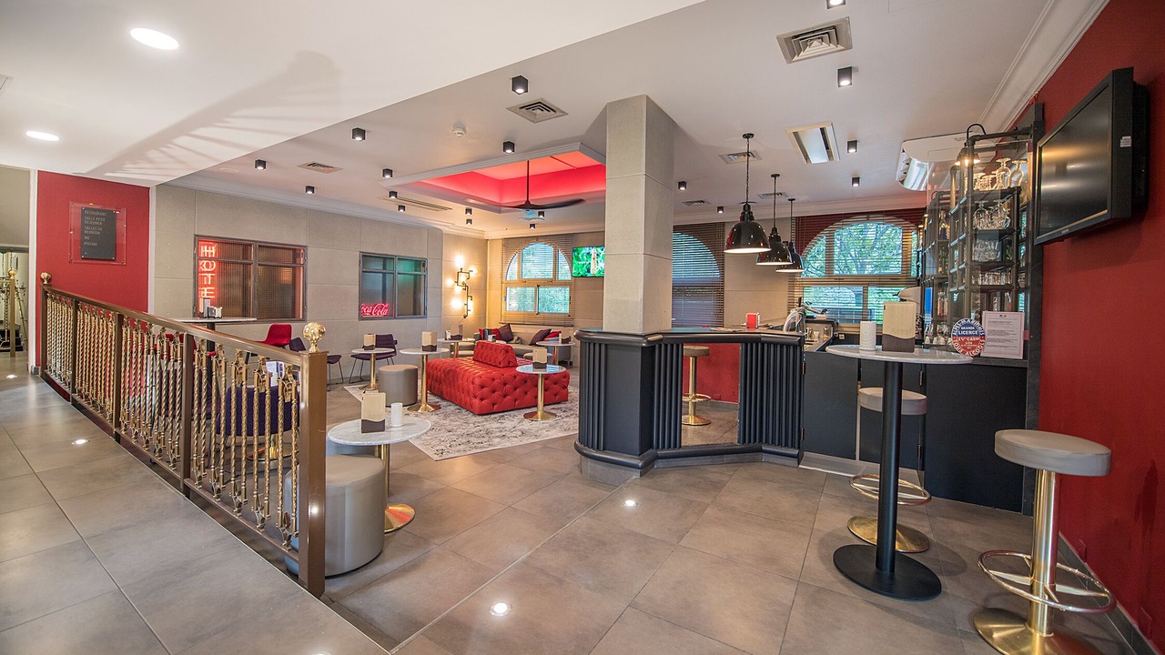 Photo of Others in Carros