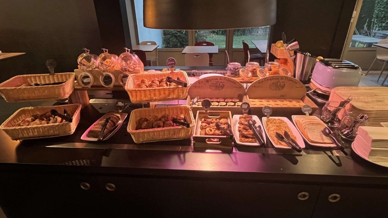 Photo of Others in Saran