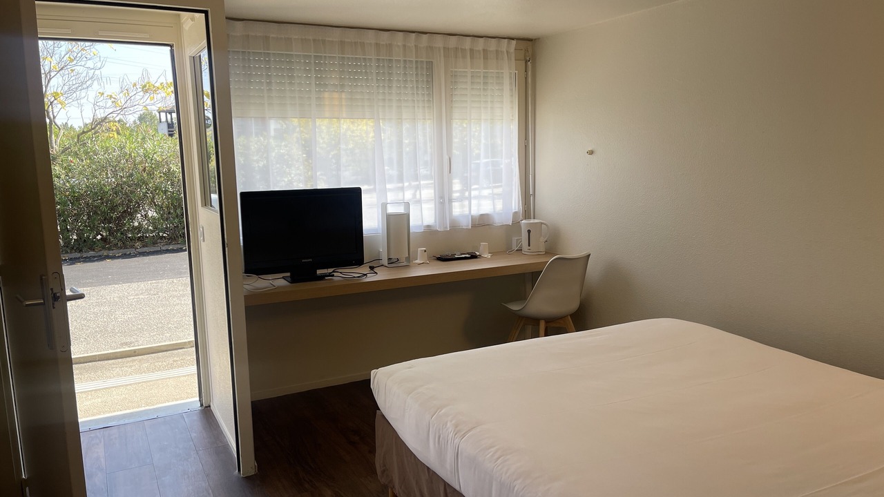 Photo of Bedroom in Saint-Jean-de-Vedas
