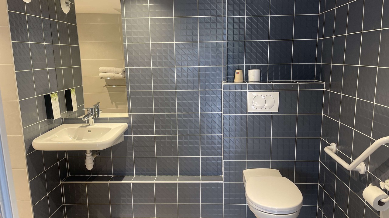 Photo of Bathroom in Saint-Jean-de-Vedas