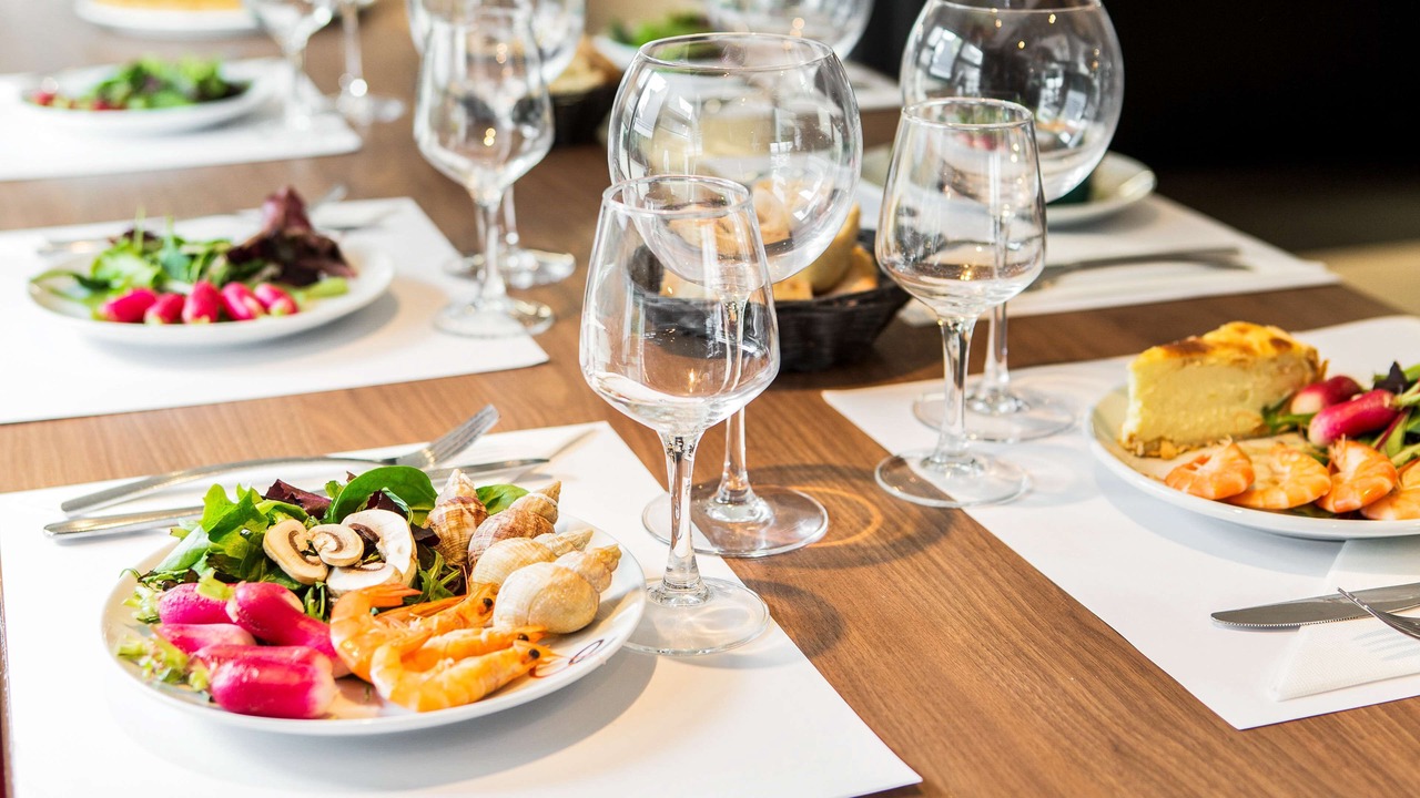 Photo of Others in Faubourg de Bethune