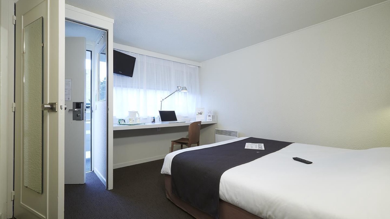 Photo of Bedroom in Faubourg de Bethune