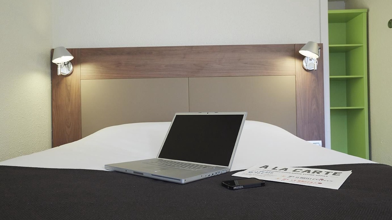 Photo of Others in Faubourg de Bethune