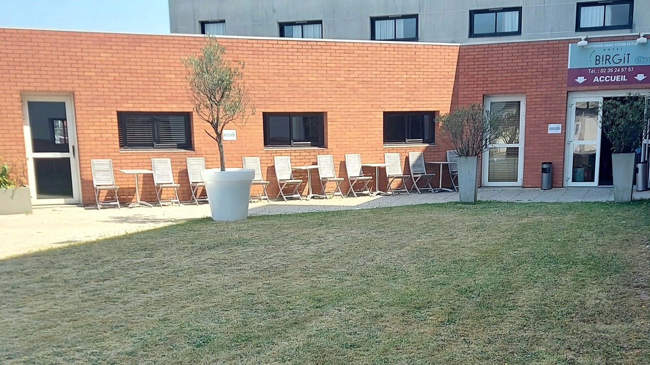 Photo of Patio Balcony in Sainte Marie - Saint Leon