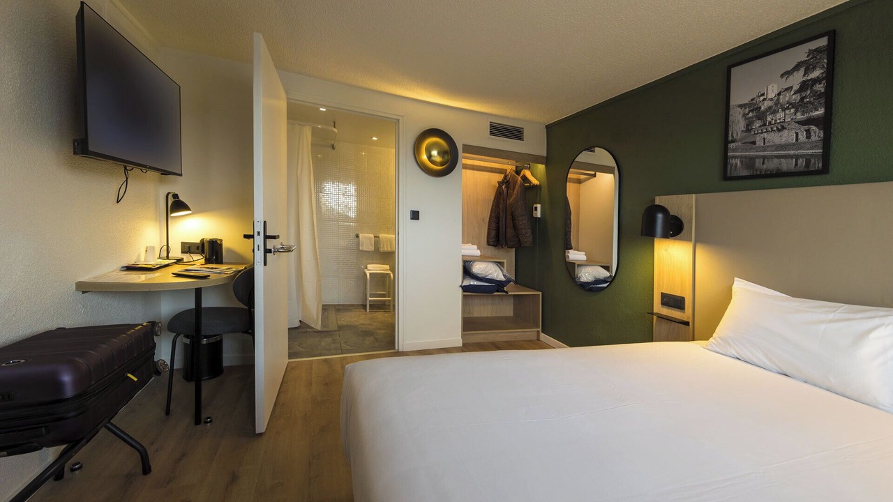 Photo of Bedroom in Le Mans