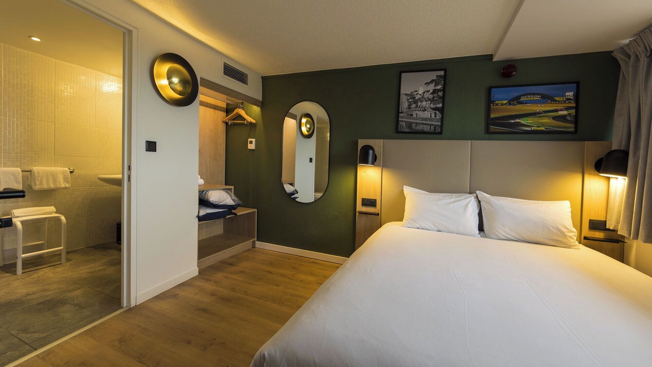 Photo of Bedroom in Le Mans