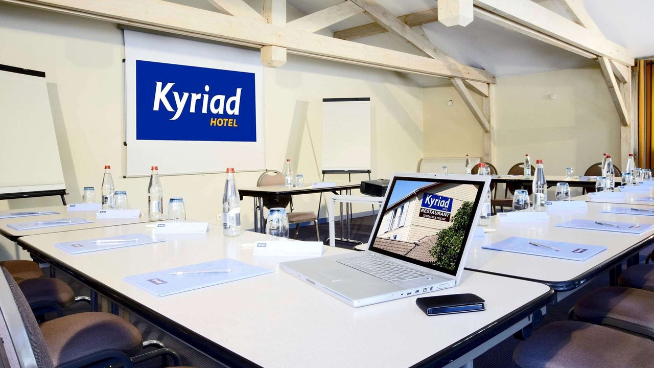 Photo of Others in Hem