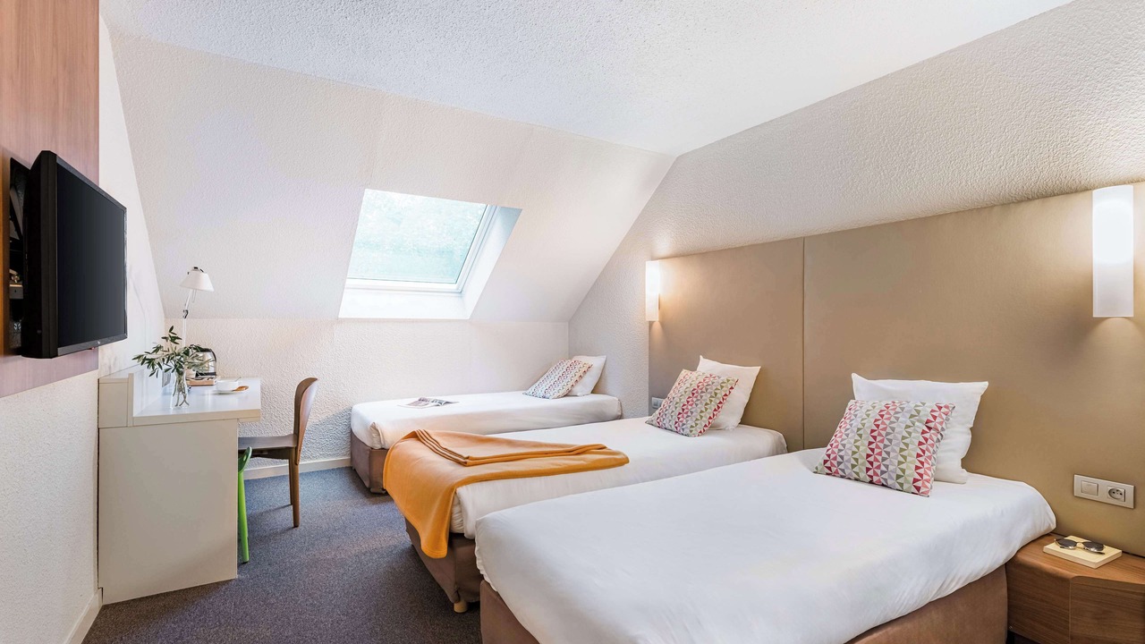 Photo of Bedroom in Ferney-Voltaire