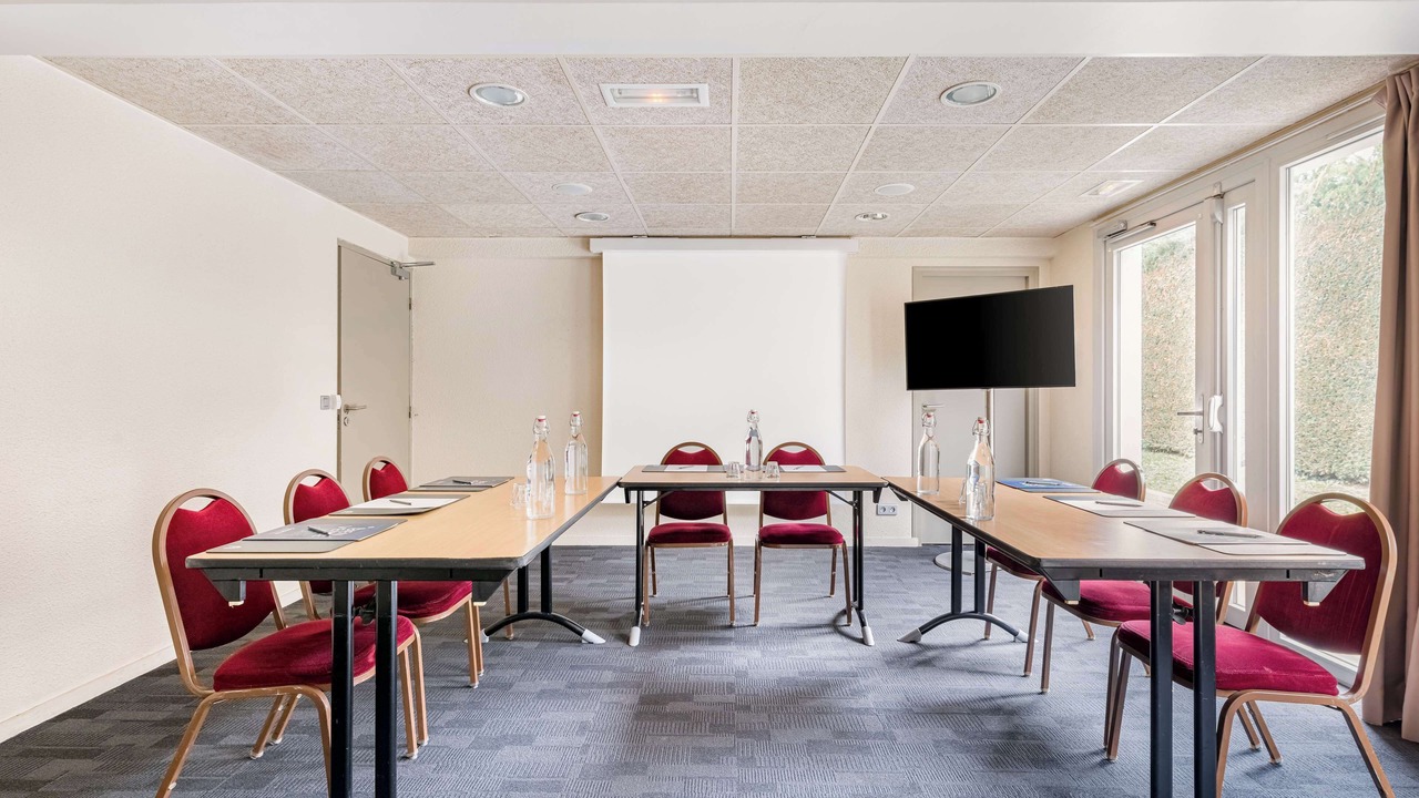 Photo of Others in Ferney-Voltaire