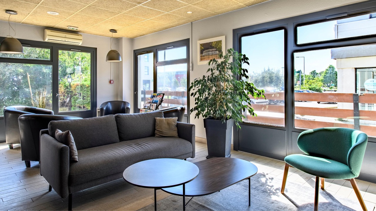 Photo of Others in Route d'Arles