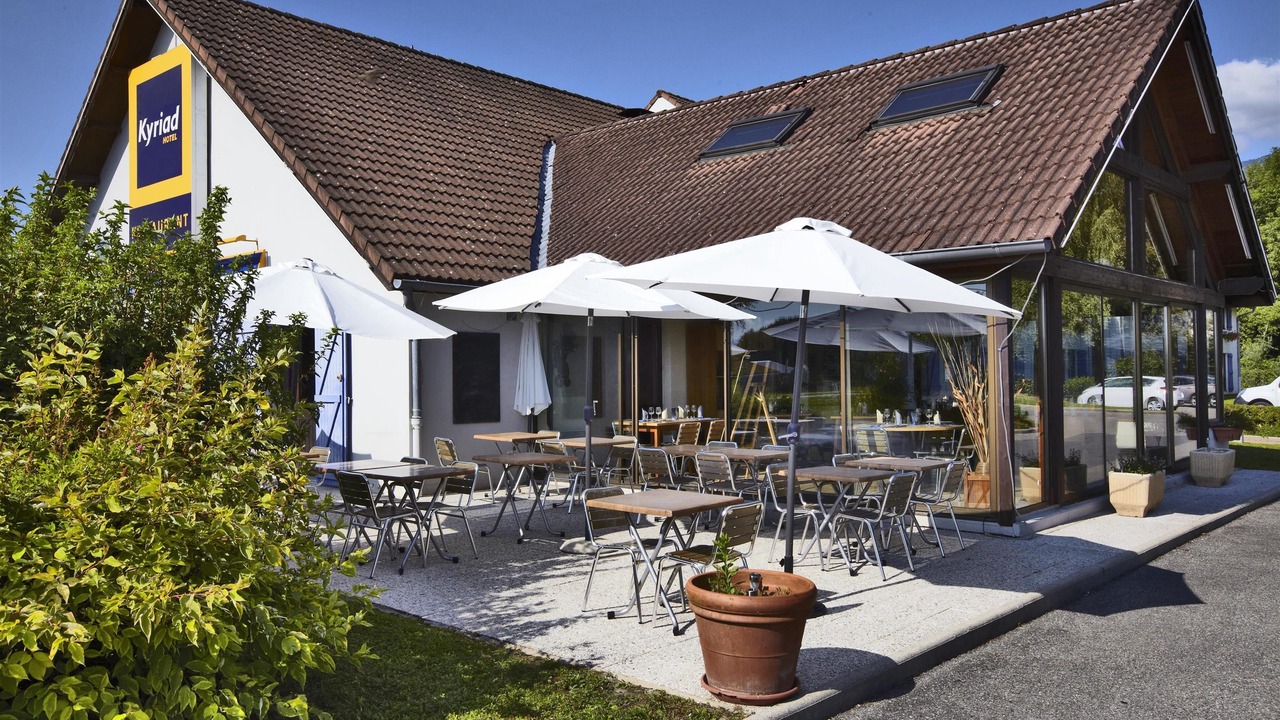 Photo of Patio Balcony in Saint-Genis-Pouilly