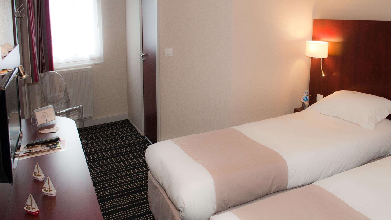 Photo of Bedroom in La Richardais