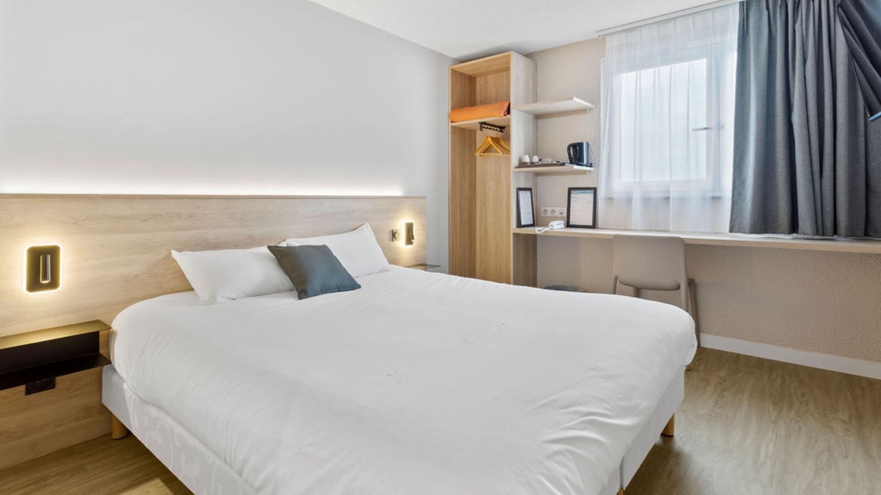 Photo of Bedroom in Saint-Arnoult