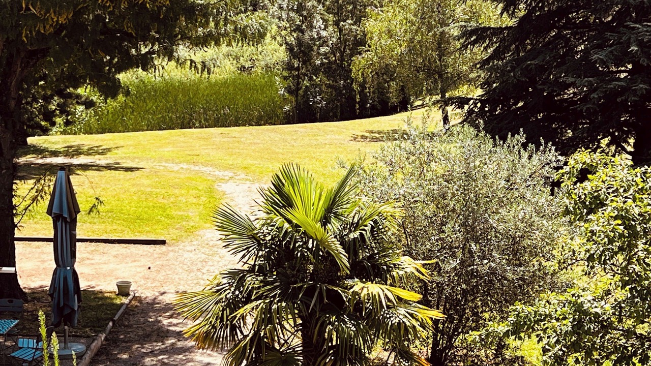 Photo of Outdoor in Ecully