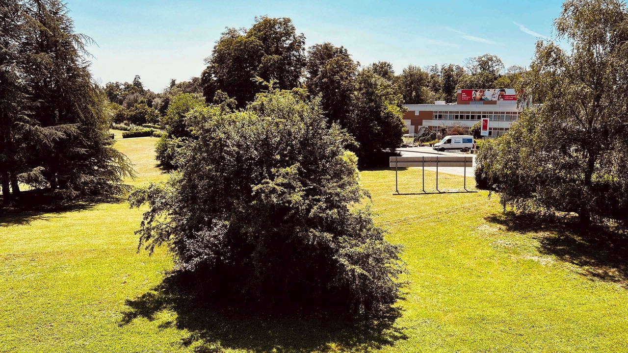 Photo of Outdoor in Ecully