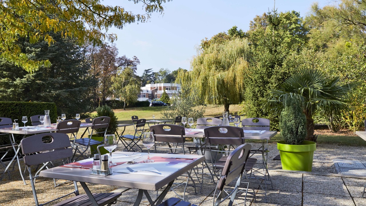 Photo of Outdoor in Ecully