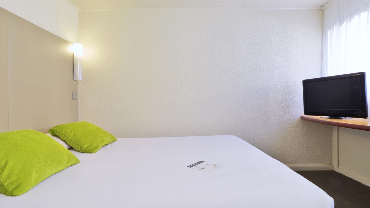 Photo of Bedroom in Ecully