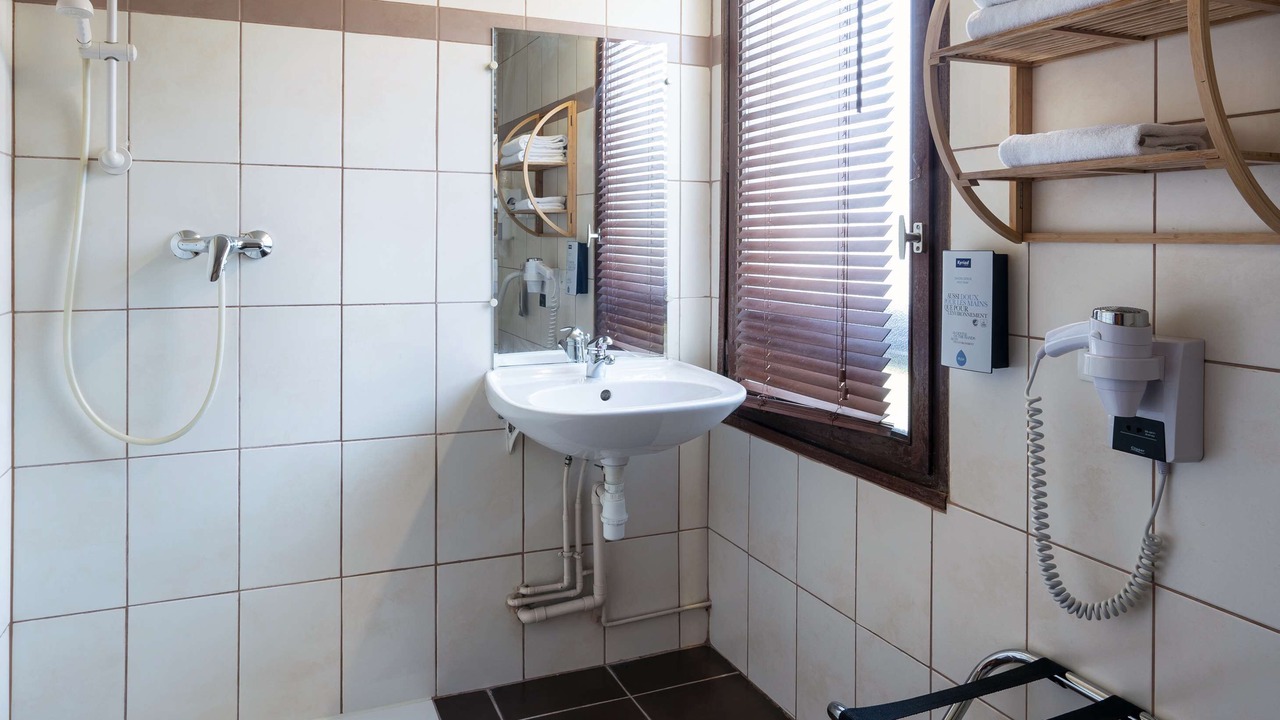 Photo of Bathroom in Ifs