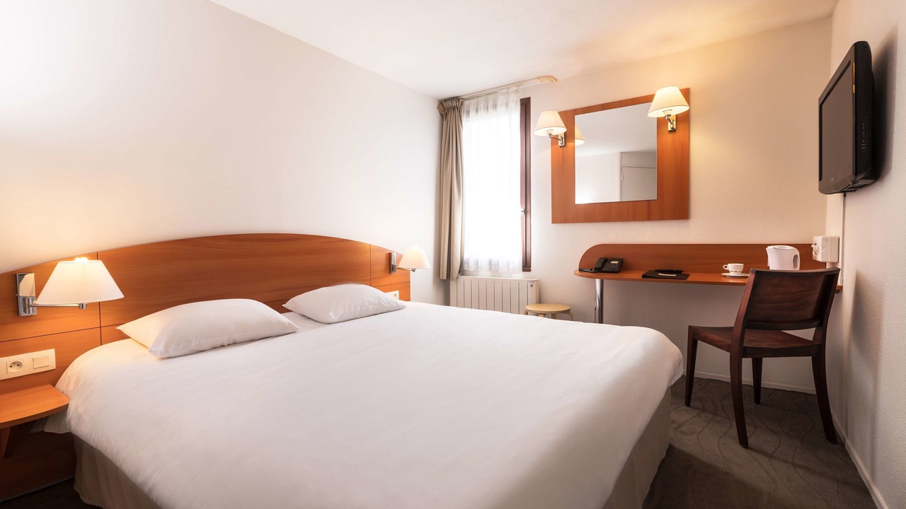 Photo of Bedroom in Ifs